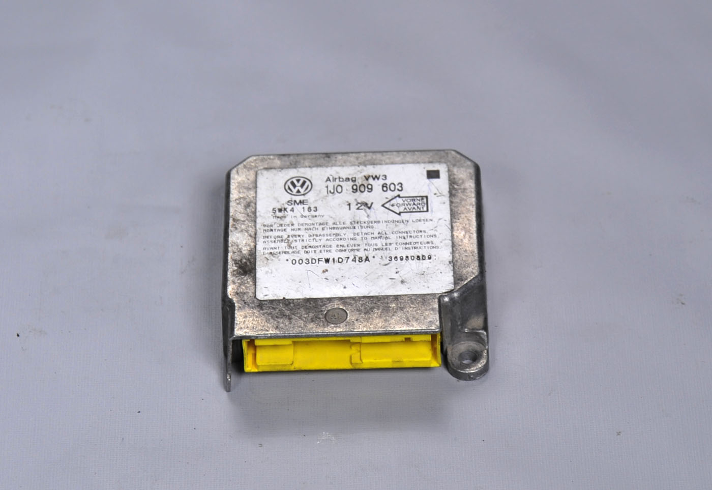 PORSCHE CAYENNE AİRBAG BEYNİ ORİJİNAL YEDEK PARÇA